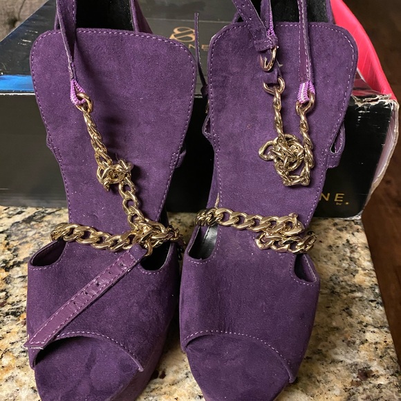 Open Toe High Heels - Picture 1 of 4